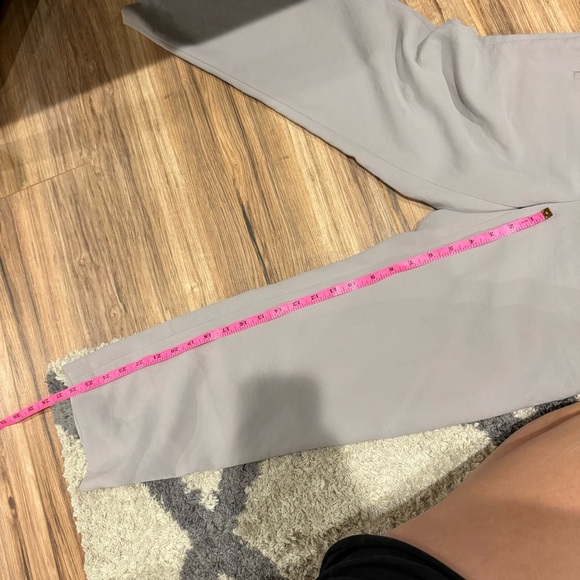 Aritzia Wilfred High Rise Trouser Crepe Pant - Picture 7 of 10